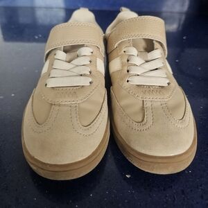 H &.M unisex Toddler Shoes Sz 10